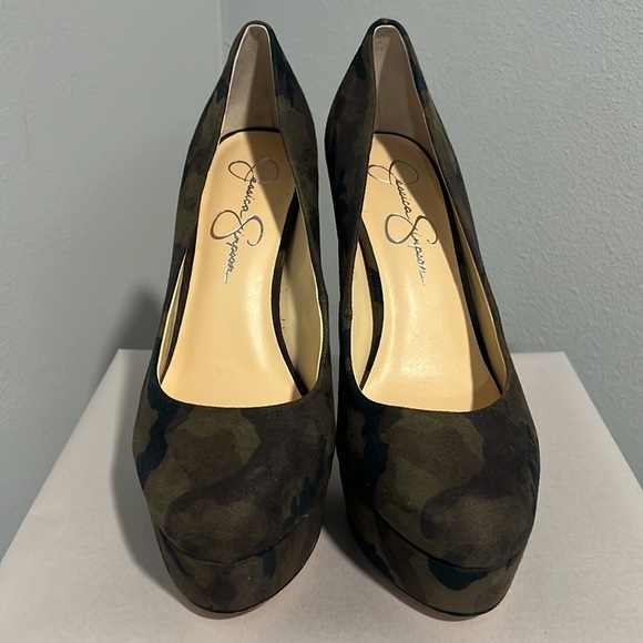 New Jessica Simpson Nellah Camo Platform Heels - Picture 5 of 12